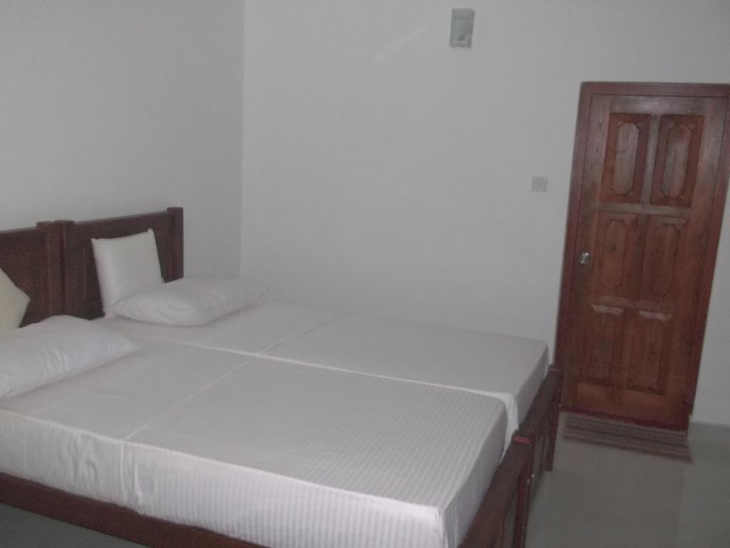 Srilanka Ayurveda Hotel Hikkaduwa Værelse billede